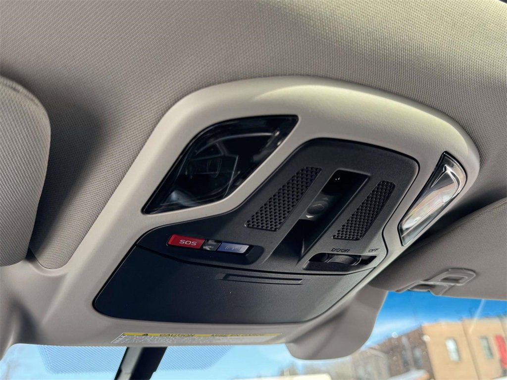 Used 2021 Subaru Outback Limited XT image 27