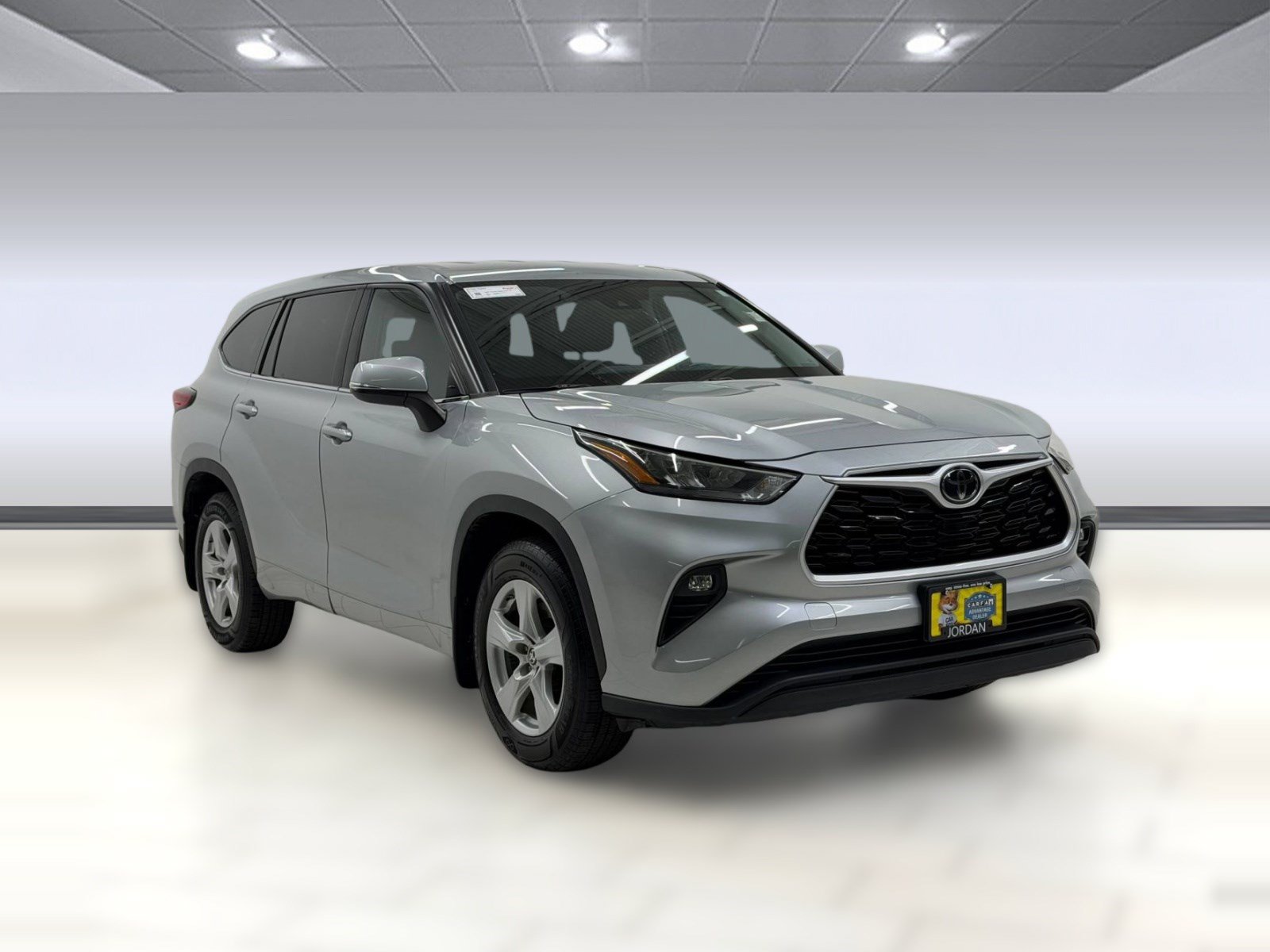 Used 2020 Toyota Highlander LE AWD/4WD image 6