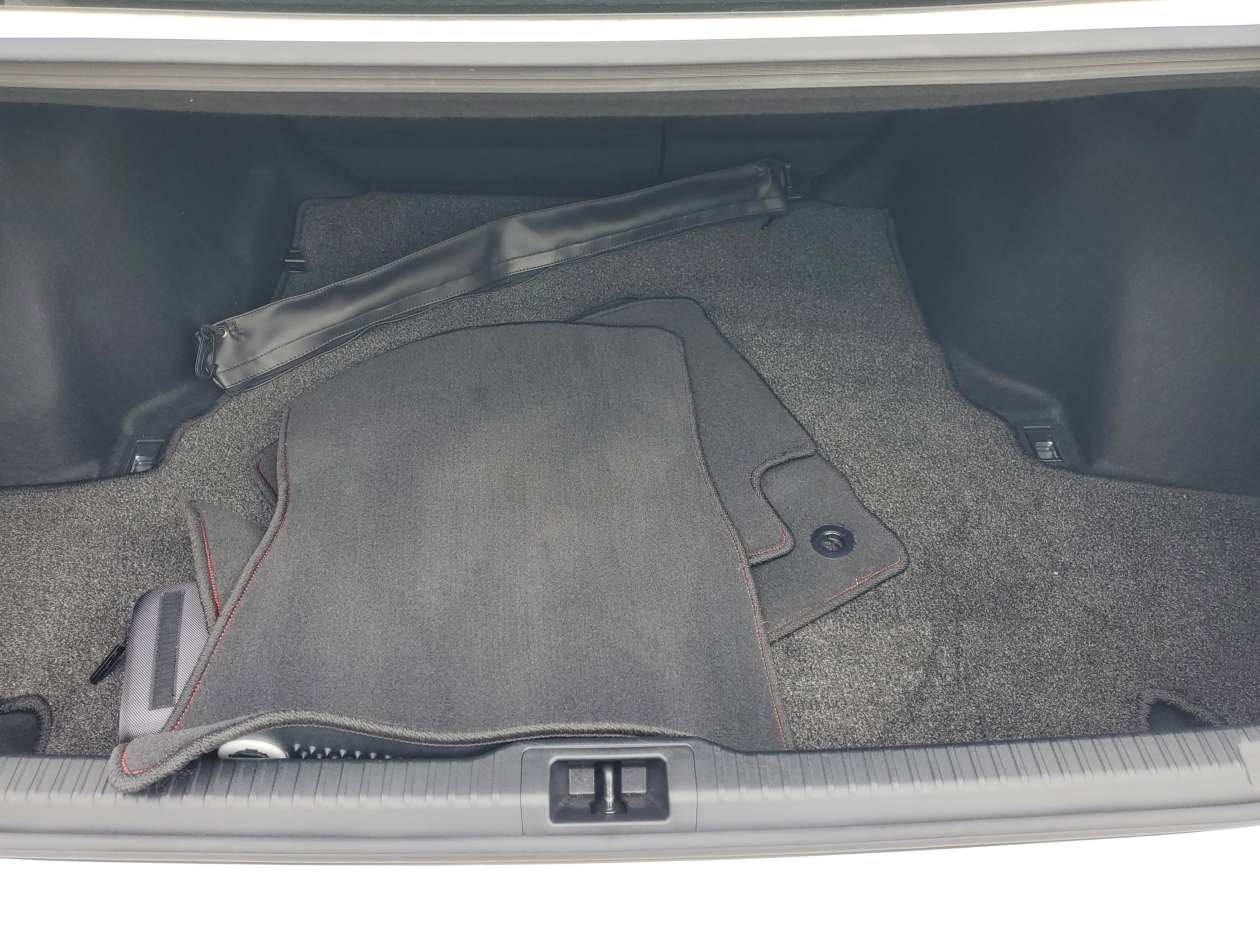 Certified 2023 Lexus IS 300 w/ Comfort Package image 9