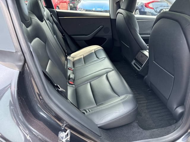 Used 2025 Tesla Model 3 Long Range RWD image 8