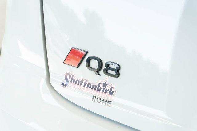 Used 2025 Audi Q8 Premium Plus AWD/4WD image 33