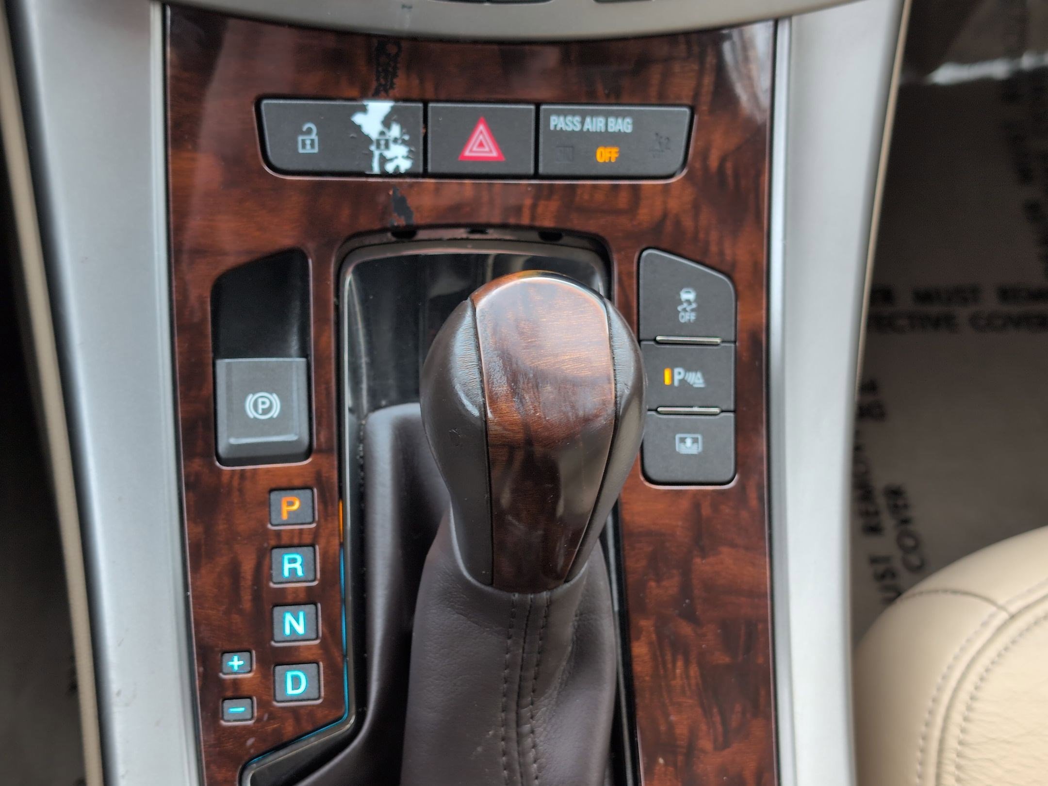 Used 2010 Buick LaCrosse CXL w/ Luxury Package image 20