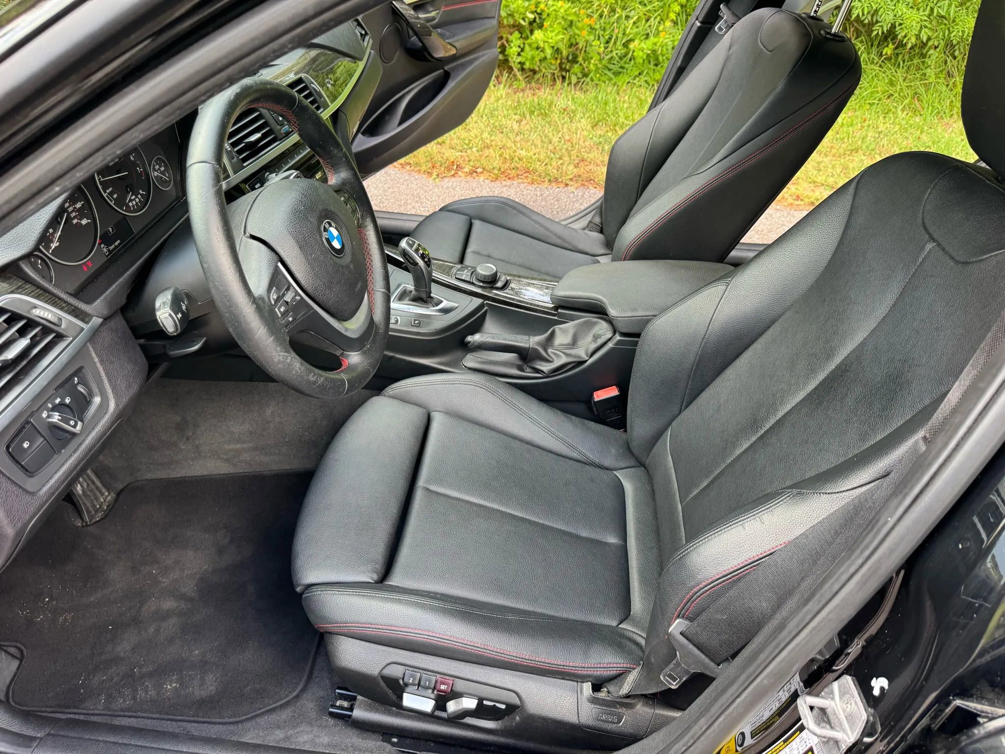 Used 2016 BMW 328i Sedan image 13