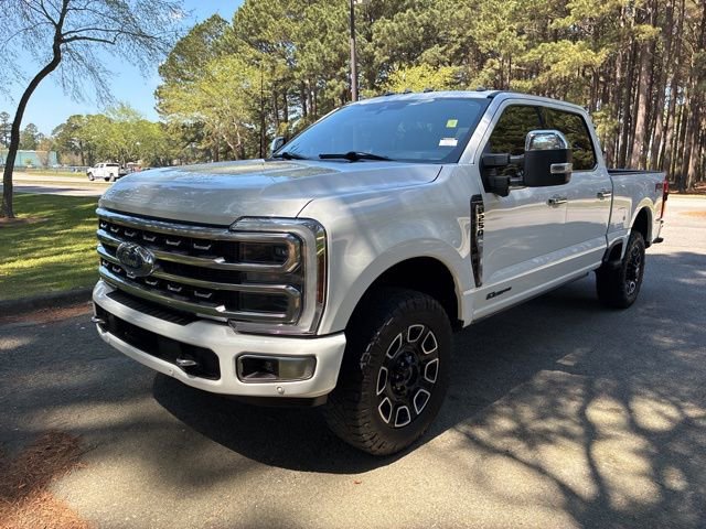Used 2024 Ford F250 Platinum w/ FX4 Off-Road Package image 7