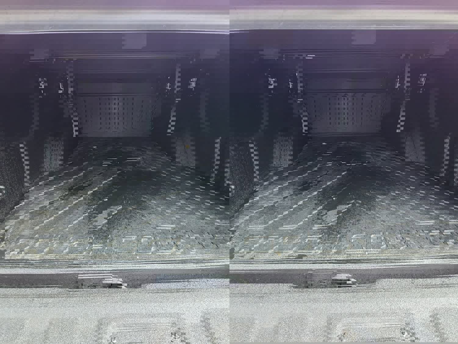 Used 2025 Jeep Gladiator Sport image 19