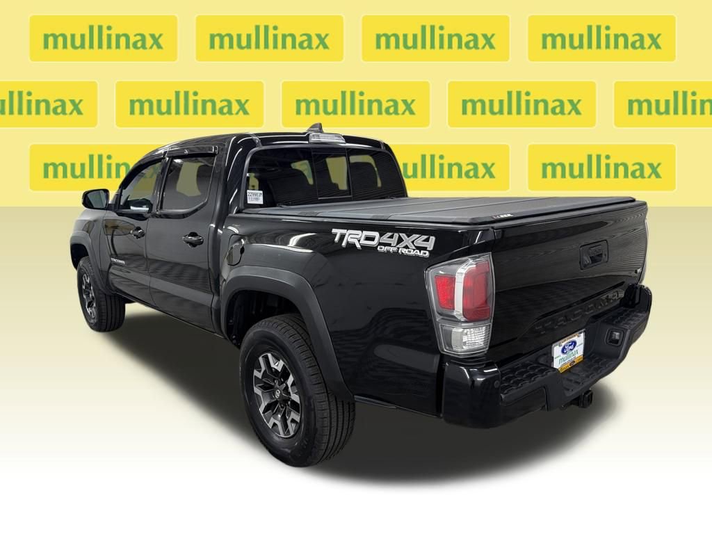 Used 2020 Toyota Tacoma TRD Off-Road w/ Technology Package image 10