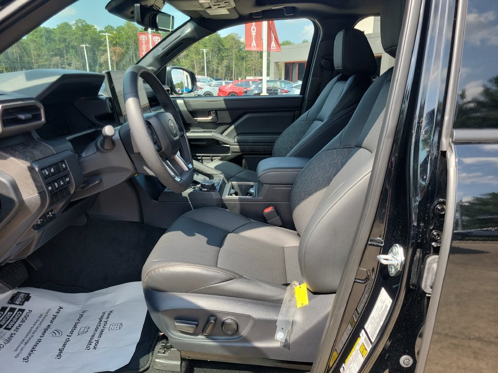 Certified 2026 Toyota Tacoma Limited AWD/4WD image 15