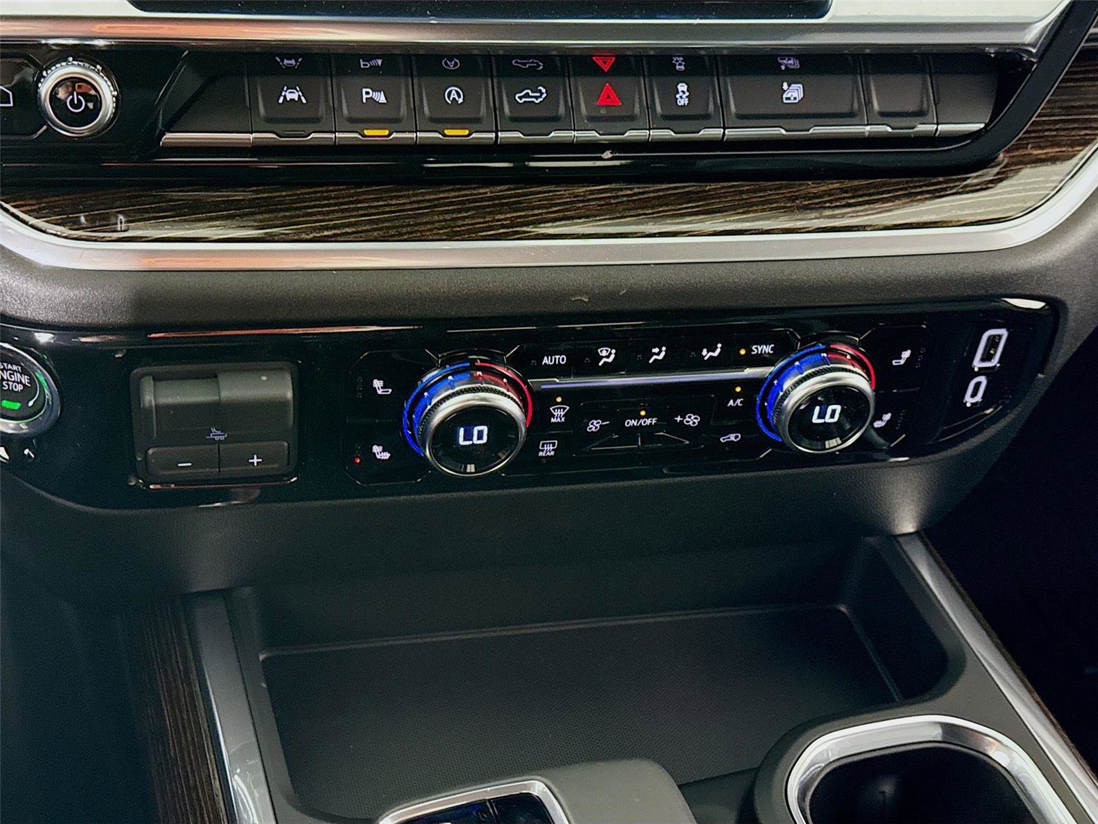 New 2026 GMC Sierra 1500 Elevation w/ Elevation Premium Package image 11