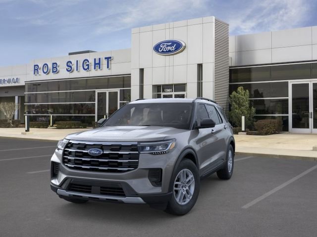 New 2026 Ford Explorer Active image 2