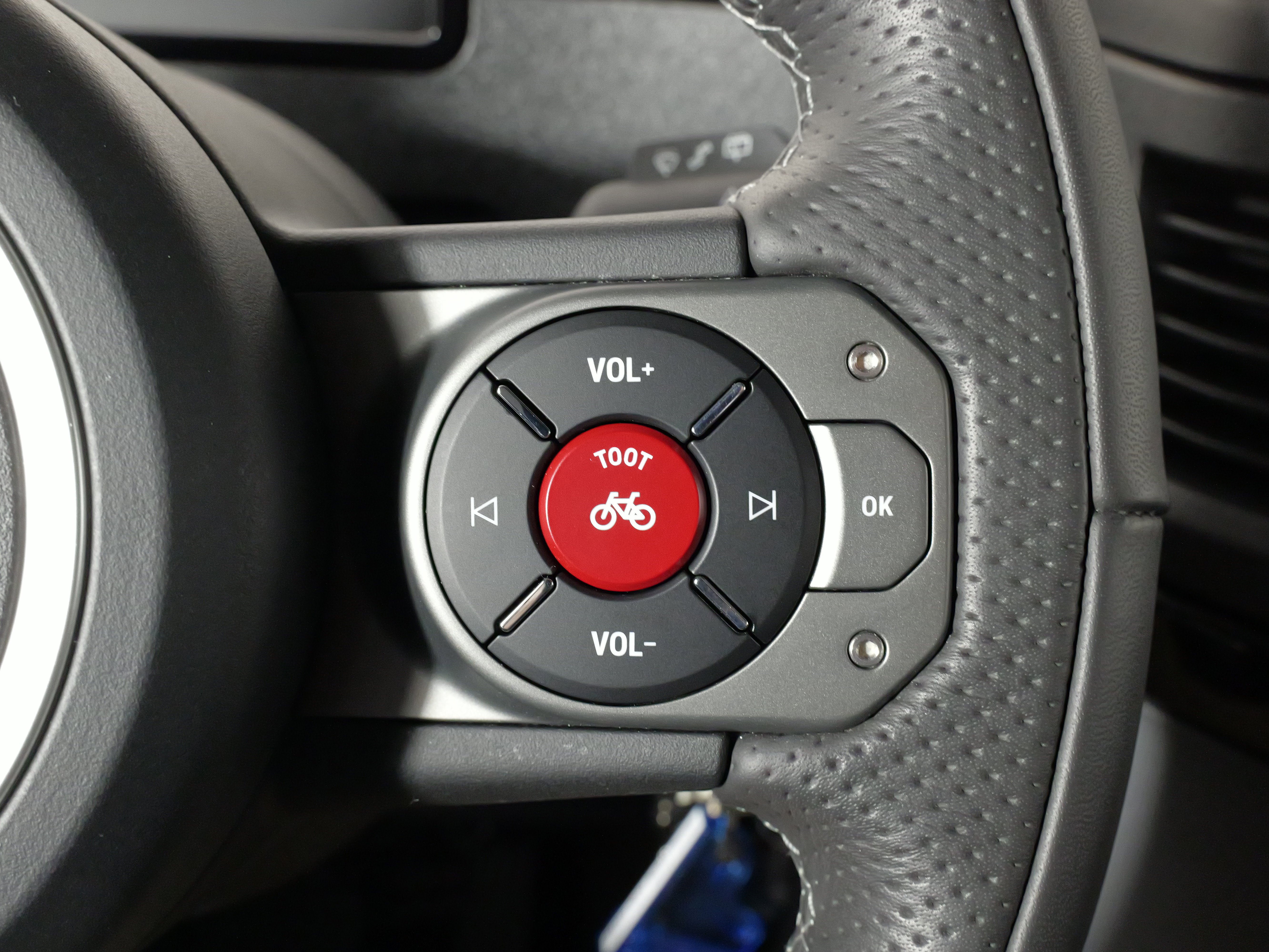 Used 2024 INEOS Grenadier Fieldmaster image 42