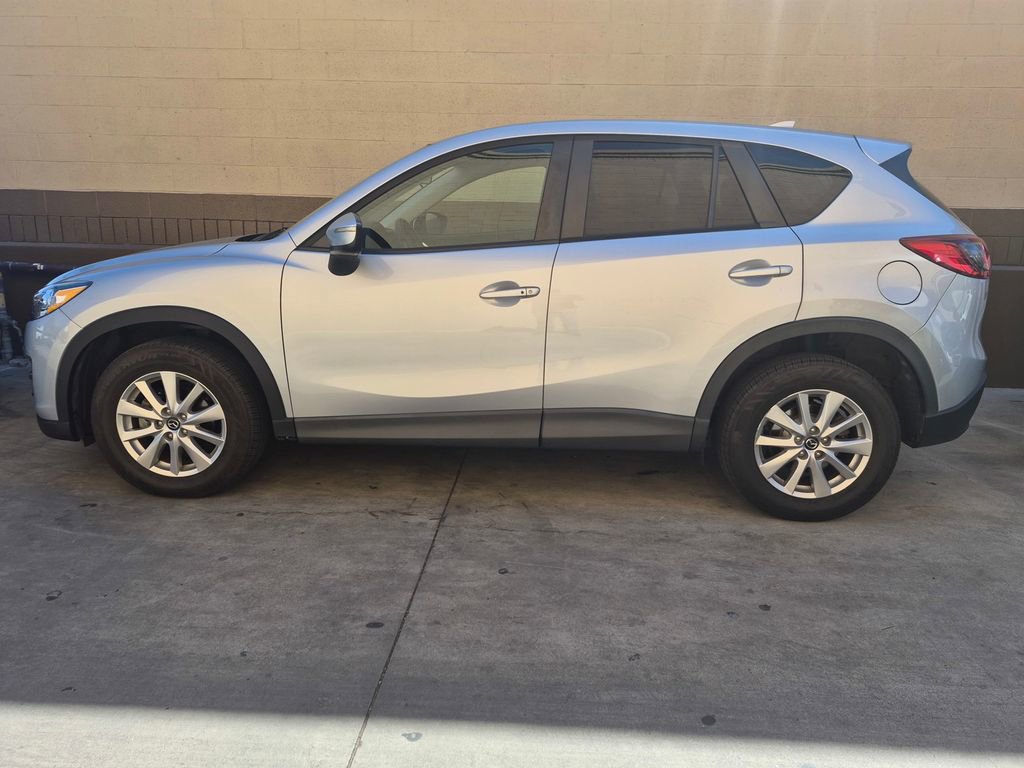 Used 2016 MAZDA CX-5 Touring image 3
