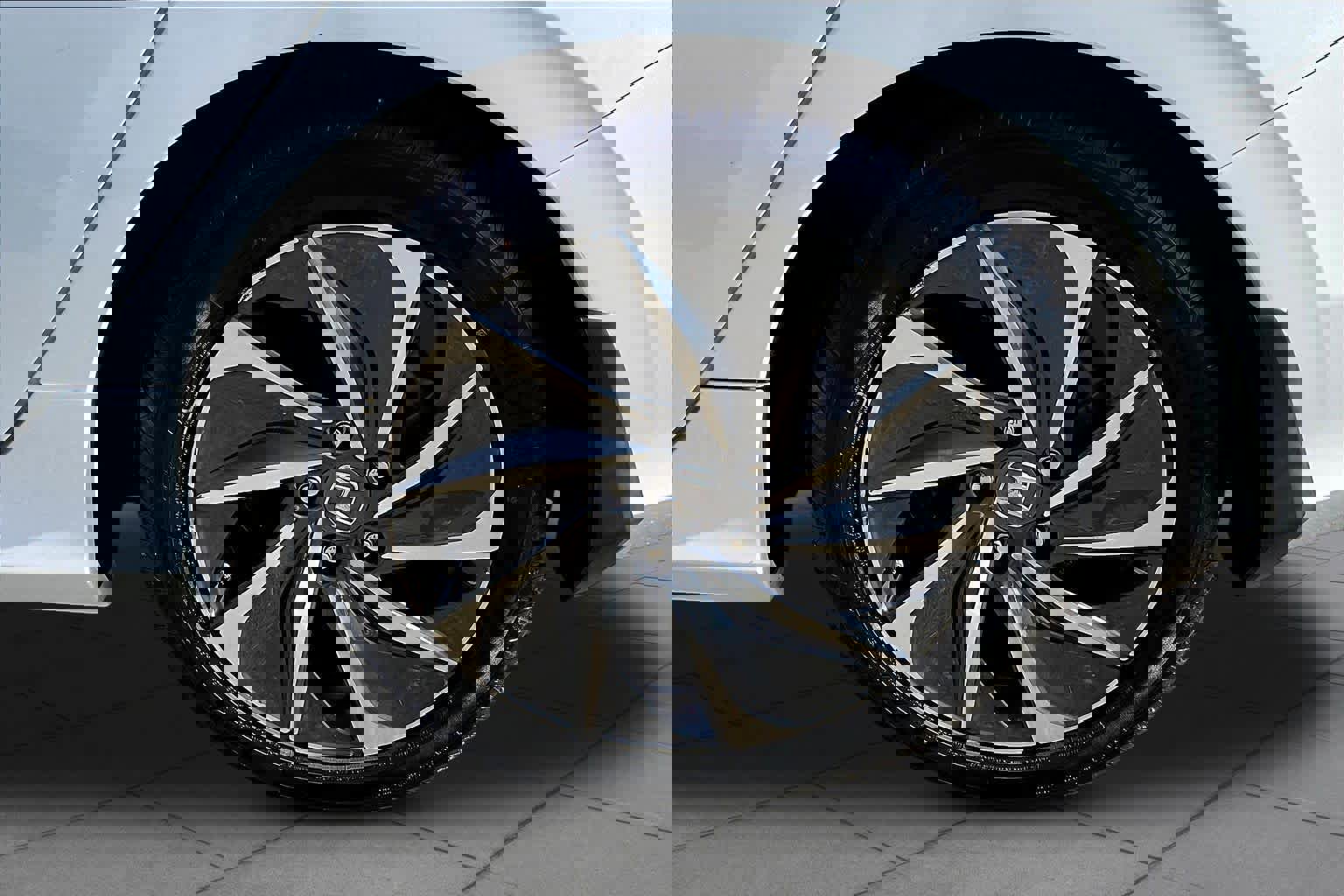 Used 2022 Honda Insight Touring image 10