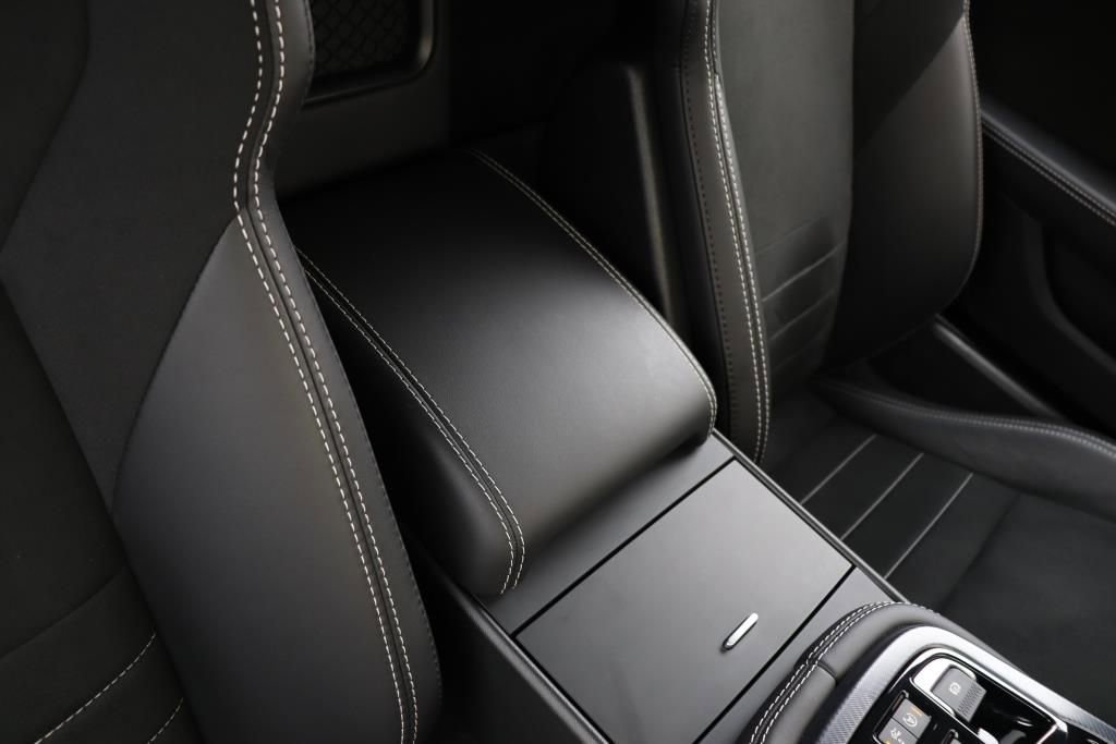 Used 2022 Jaguar F-TYPE R-Dynamic image 52