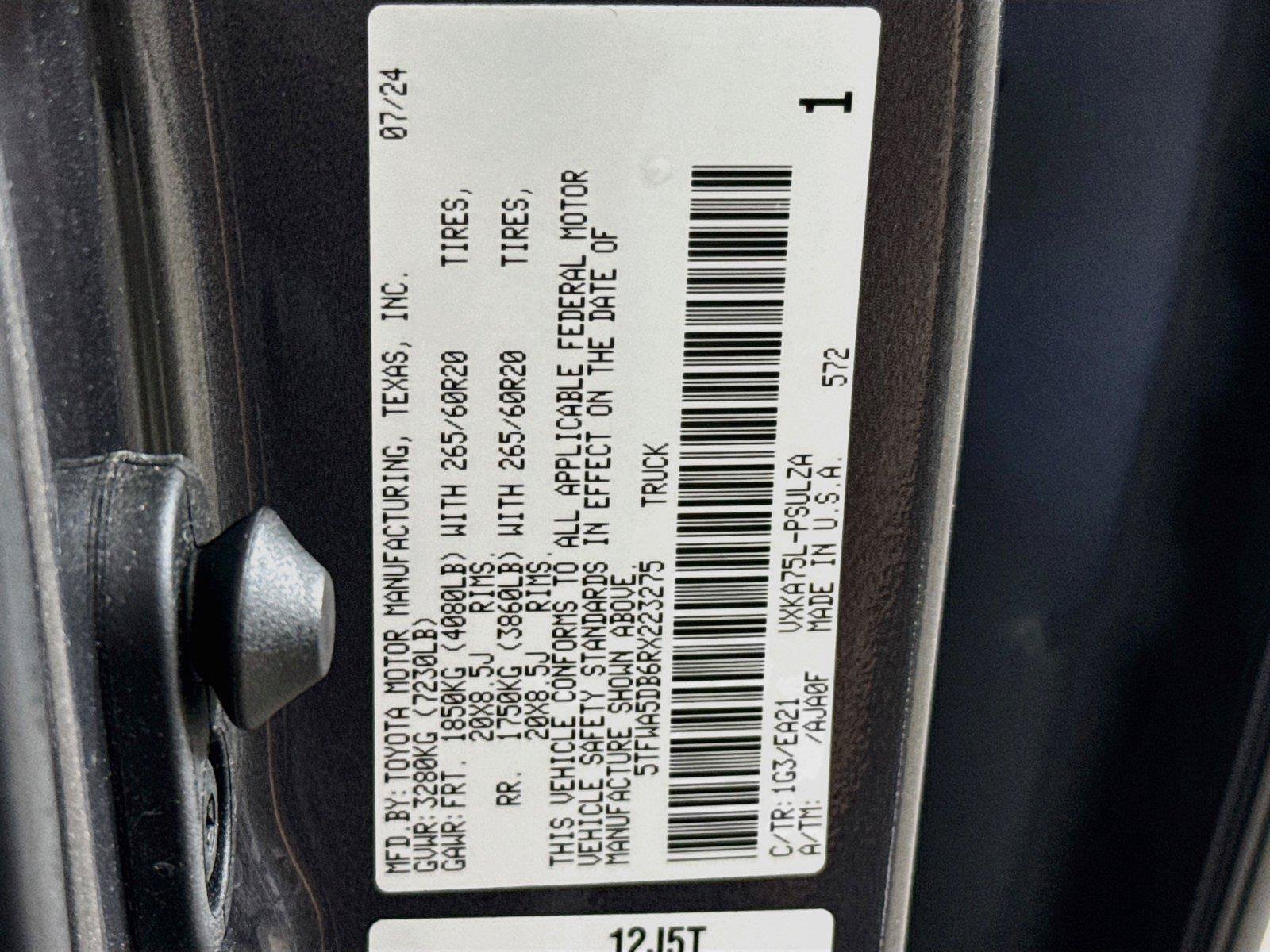 Used 2024 Toyota Tundra Limited w/ TRD Off-Road Package AWD/4WD image 38