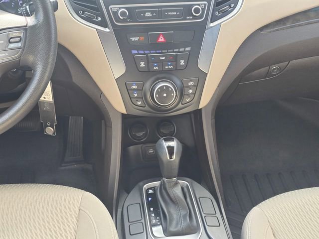 Used 2018 Hyundai Santa Fe Sport image 18