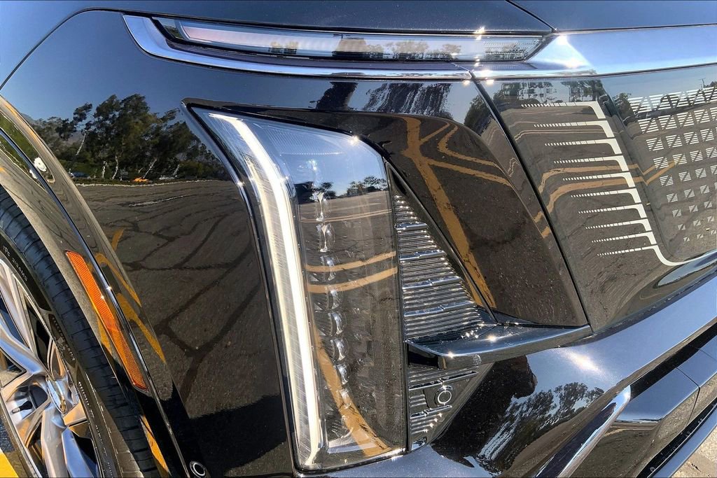 New 2026 Cadillac Vistiq Sport image 14