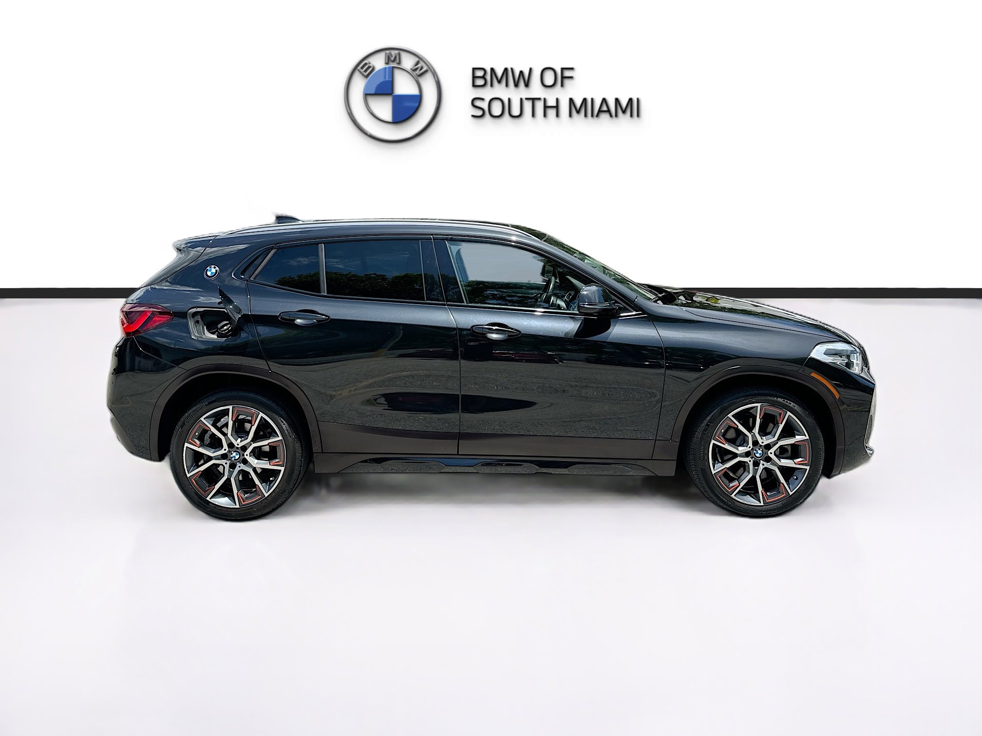 Used 2022 BMW X2 sDrive28i w/ Edition Package FWD image 6