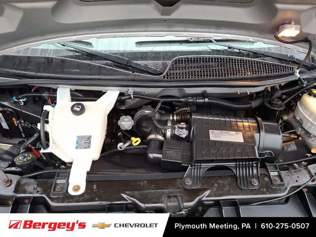 Certified 2016 Chevrolet Express 2500 LS image 30