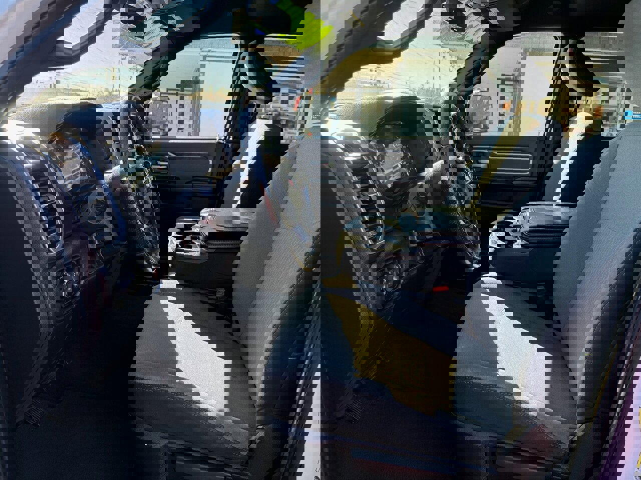 Used 2021 RAM 3500 Big Horn image 13