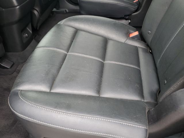 Used 2024 Kia Telluride EX w/ EX Captain's Chair Package image 15