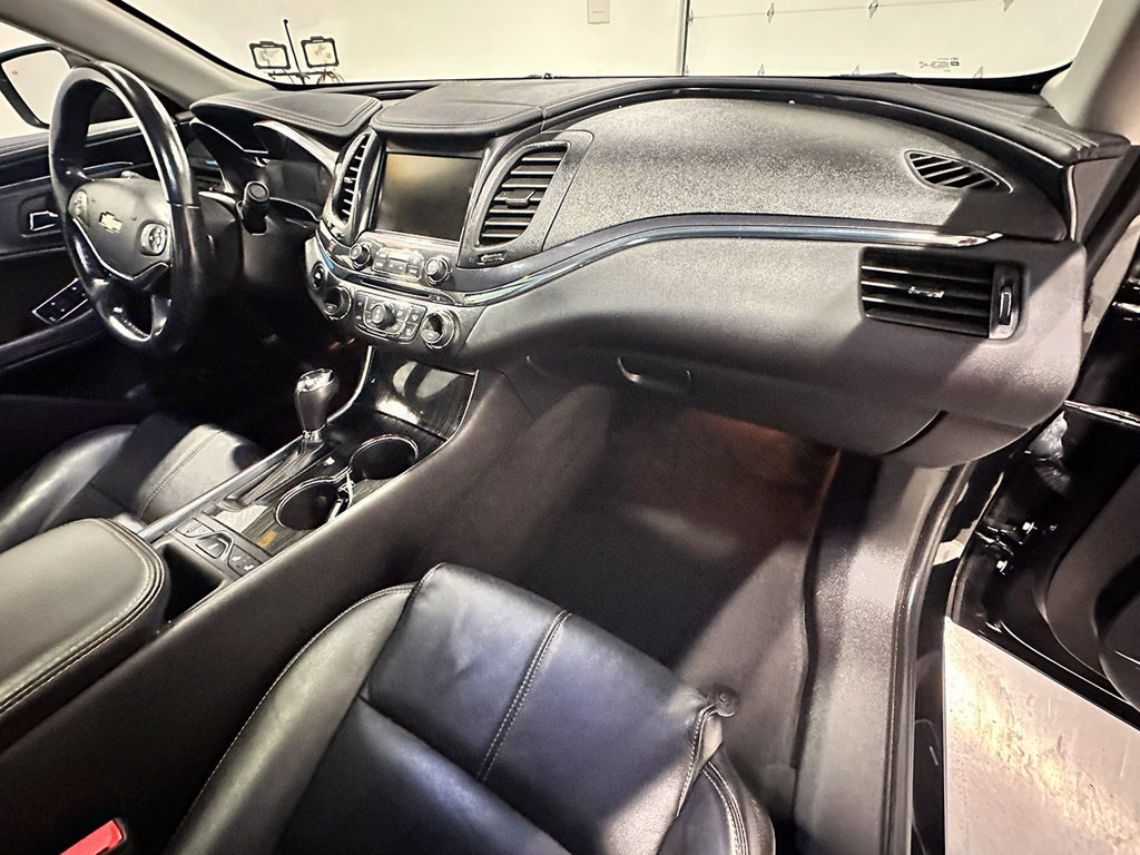 Used 2017 Chevrolet Impala LT w/ Leather Package FWD image 29