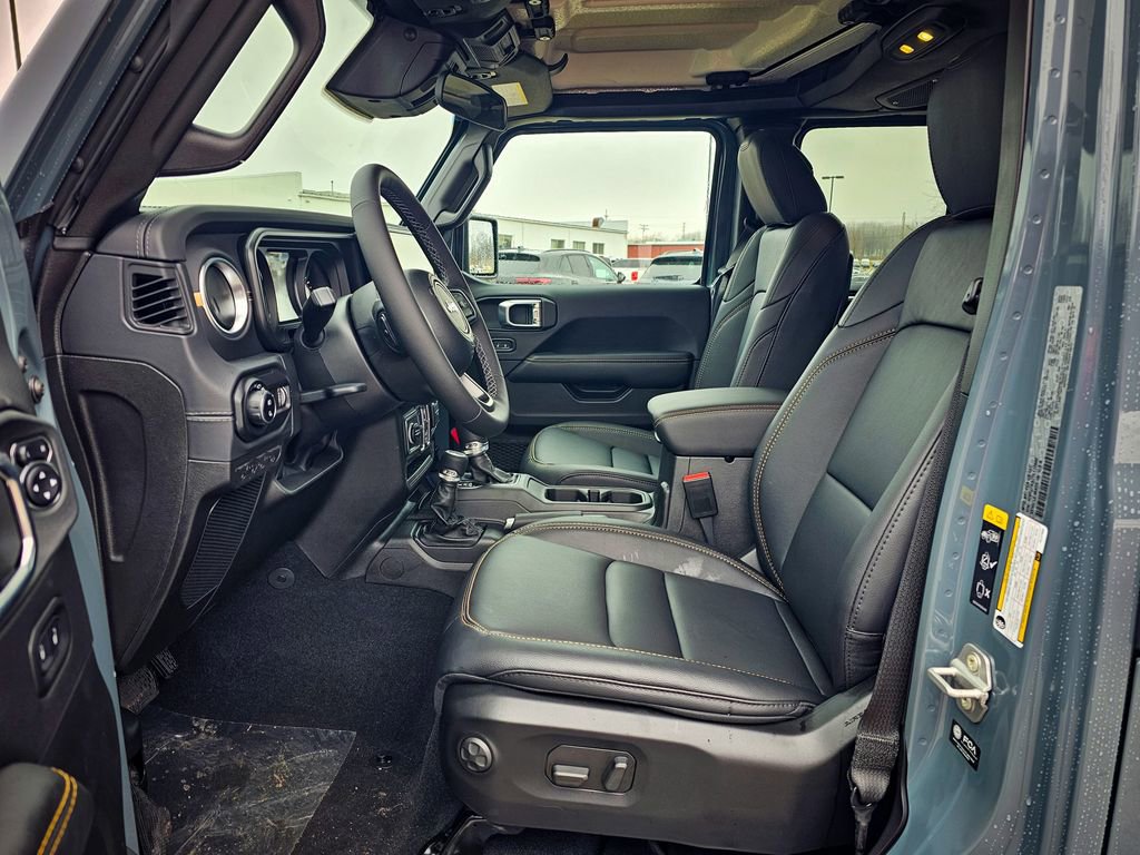 New 2026 Jeep Gladiator Sahara image 11