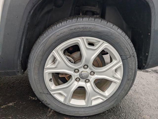 Used 2018 Jeep Renegade Limited w/ UConnect 8.4 Nav Group image 24