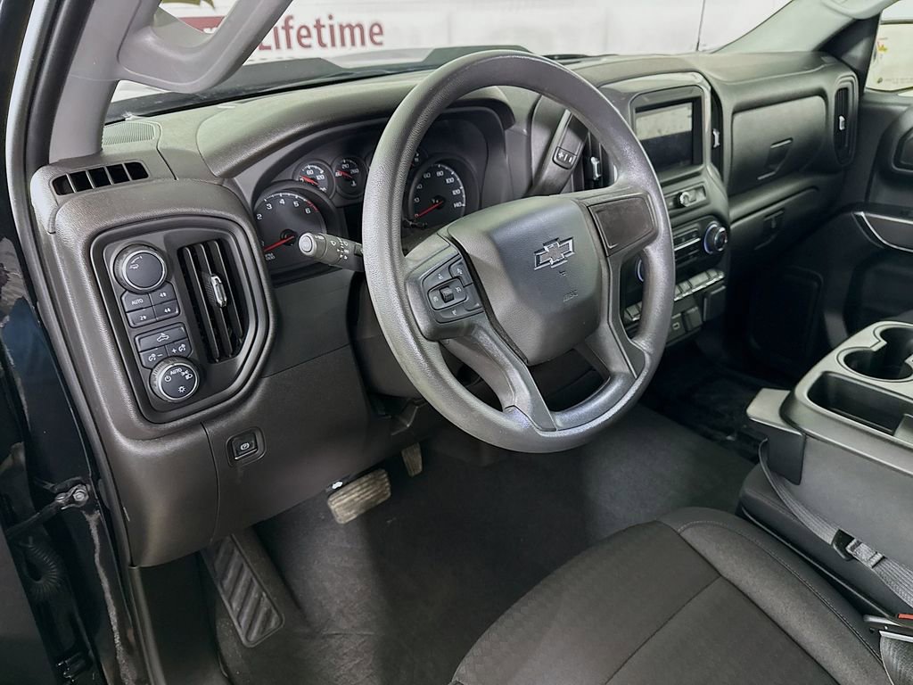 Used 2024 Chevrolet Silverado 1500 Custom Trail Boss w/ Midnight Edition AWD/4WD image 17