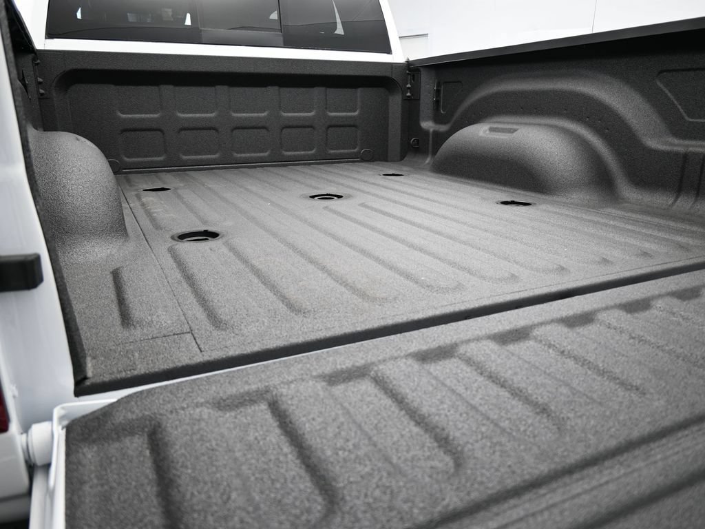 New 2026 RAM 3500 Laramie w/ Night Edition AWD/4WD image 35