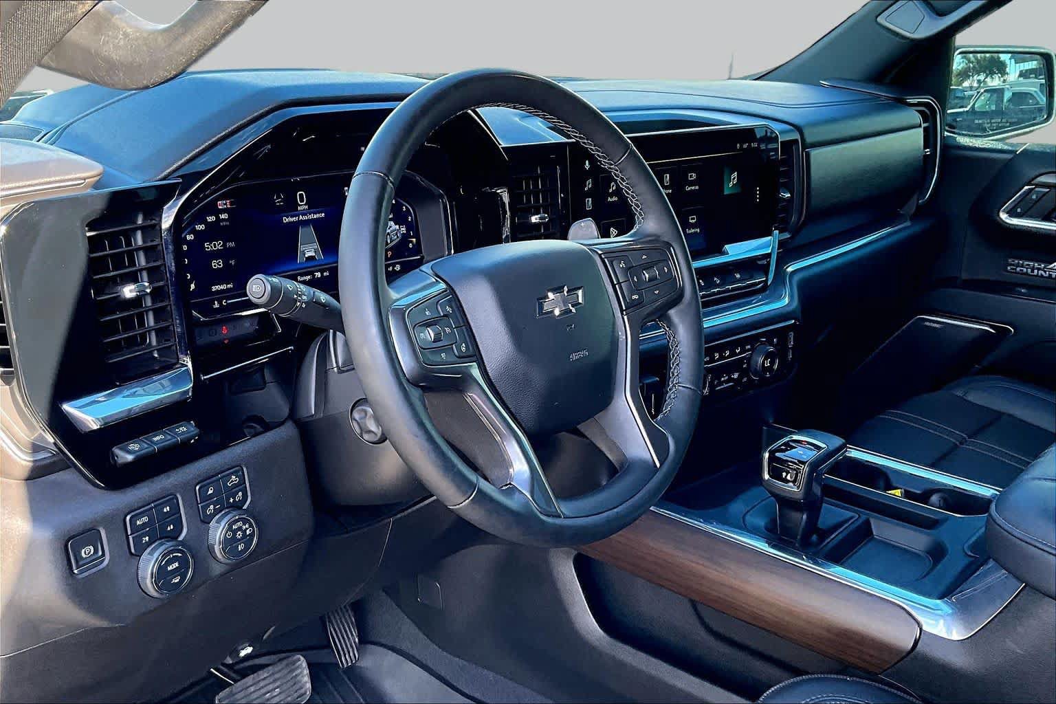 Used 2024 Chevrolet Silverado 1500 High Country w/ Midnight Edition AWD/4WD image 20