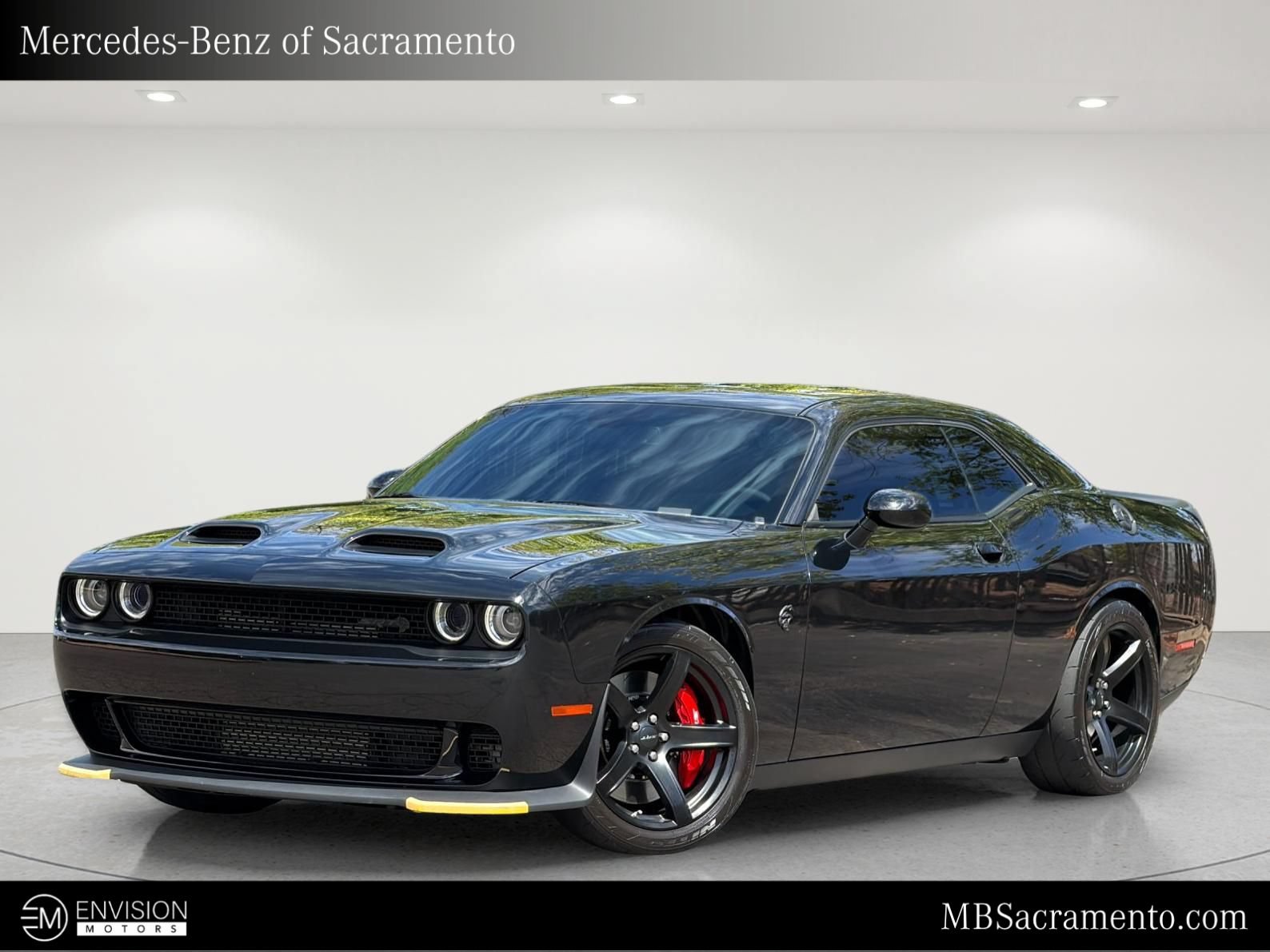 Used 2022 Dodge Challenger SRT Hellcat Redeye RWD image 1