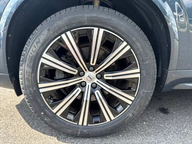 Certified 2023 Volvo XC90 B6 Plus w/ Protection Package AWD/4WD image 9