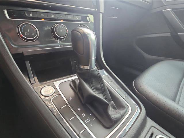 Used 2018 Volkswagen Golf SE FWD image 11