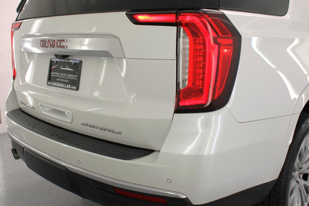 Used 2021 GMC Yukon Denali w/ Denali Premium Package AWD/4WD image 23