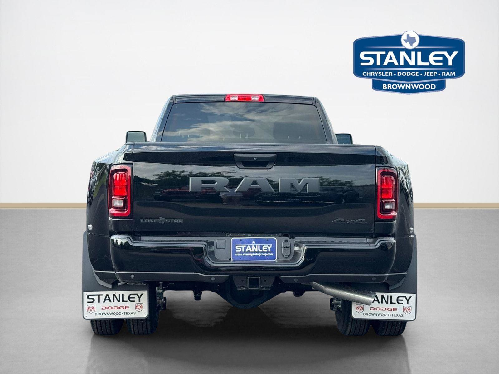 New 2026 RAM 3500 Lone Star AWD/4WD image 7