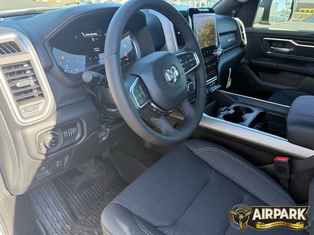 New 2026 RAM 1500 4x4 Crew Cab image 13