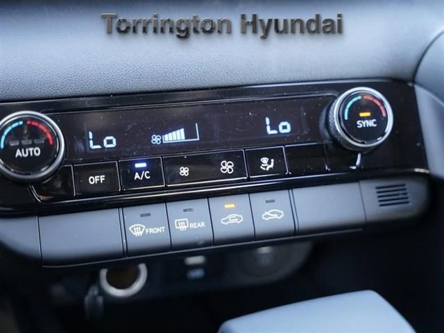 New 2025 Hyundai Elantra Sport image 25