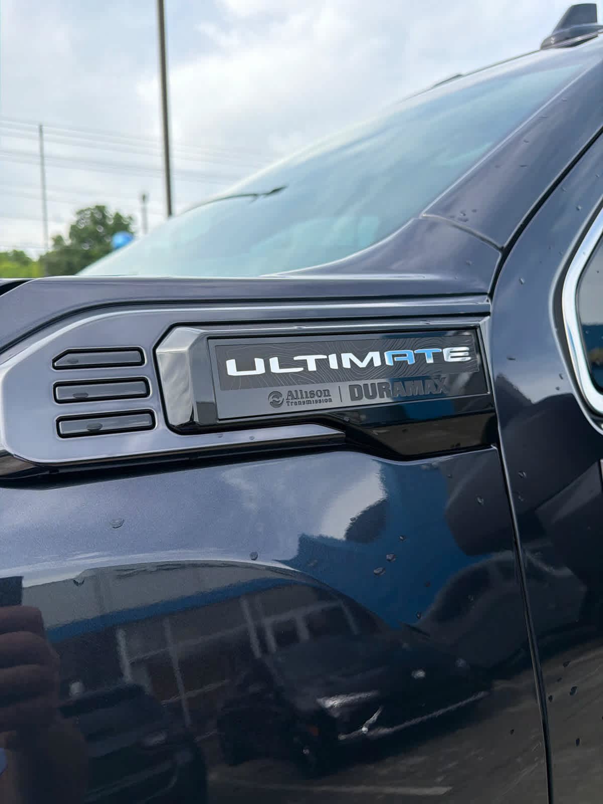 Used 2025 GMC Sierra 3500 Denali Ultimate AWD/4WD image 6