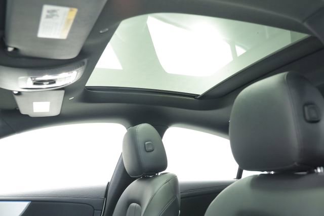 Used 2025 Mercedes-Benz CLA 250 image 31