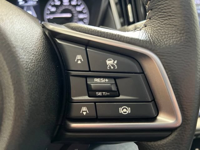 Used 2025 Subaru Outback Limited AWD/4WD image 17