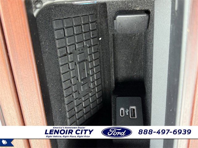 Used 2022 Lincoln Navigator L 2WD image 30