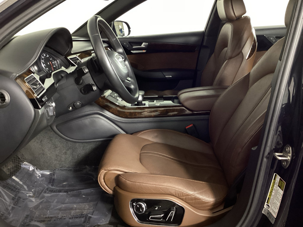 Used 2017 Audi A8 L 3.0T w/ Executive Package image 21