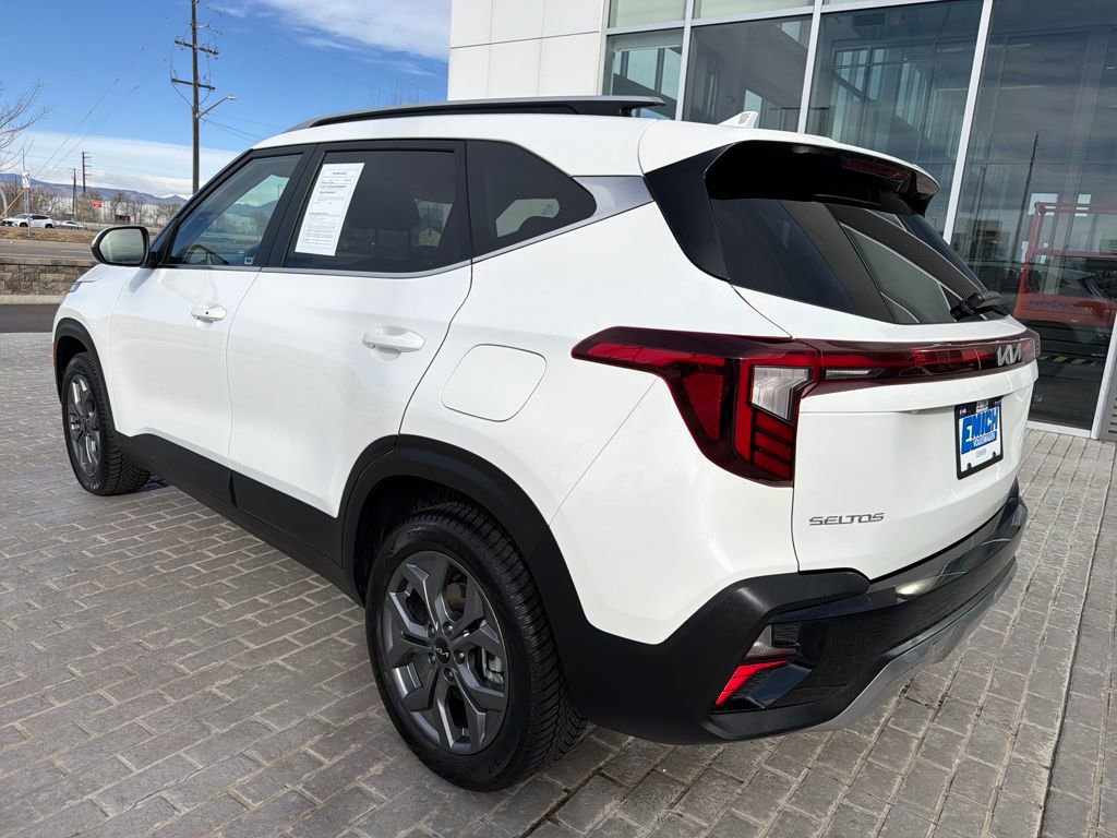 Used 2024 Kia Seltos S image 3