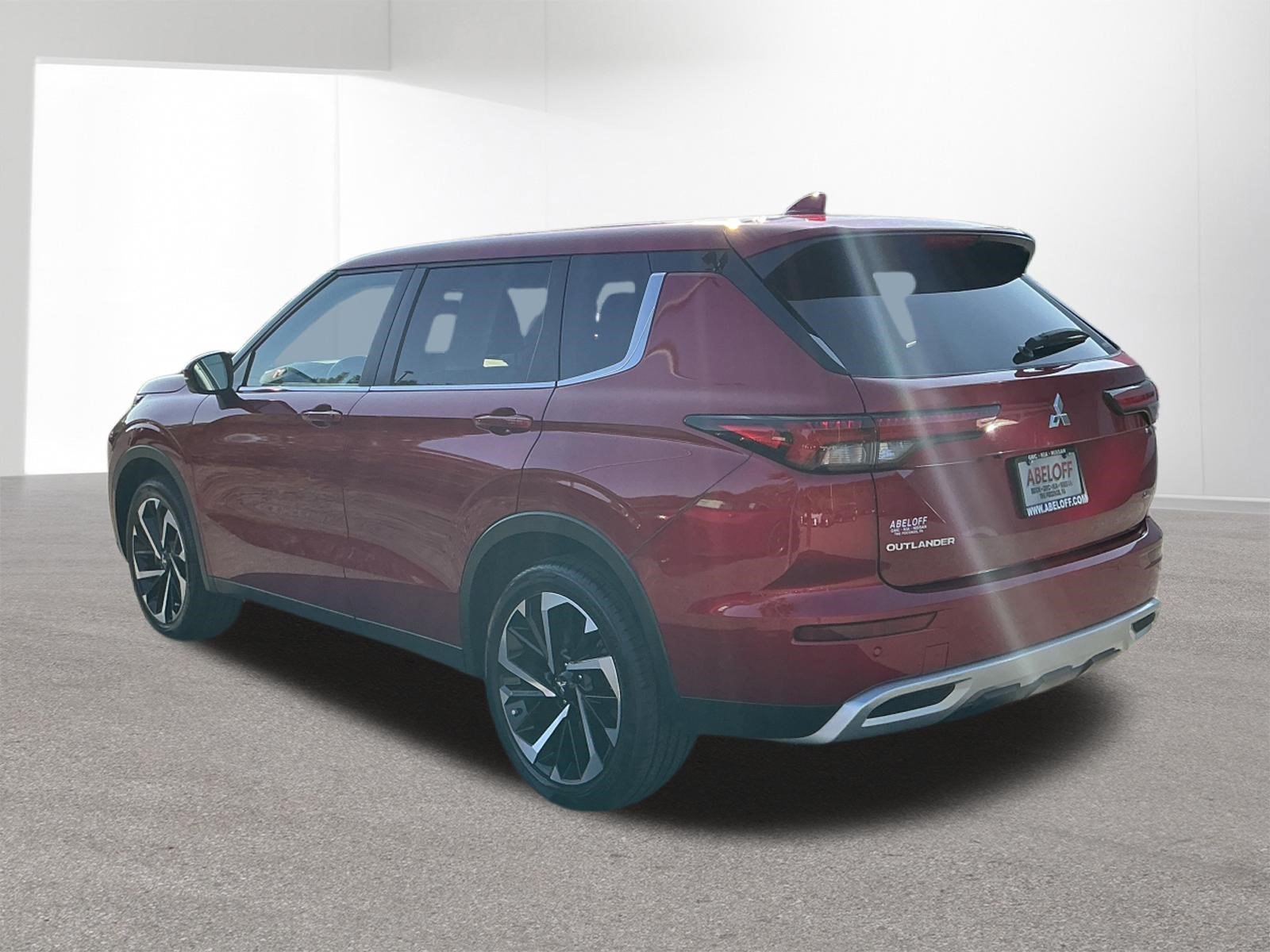 Used 2024 Mitsubishi Outlander SE AWD/4WD image 6