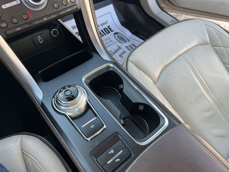 Used 2017 Ford Fusion Platinum image 21