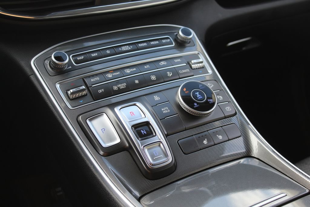 Used 2023 Hyundai Santa Fe SEL Convenience image 12