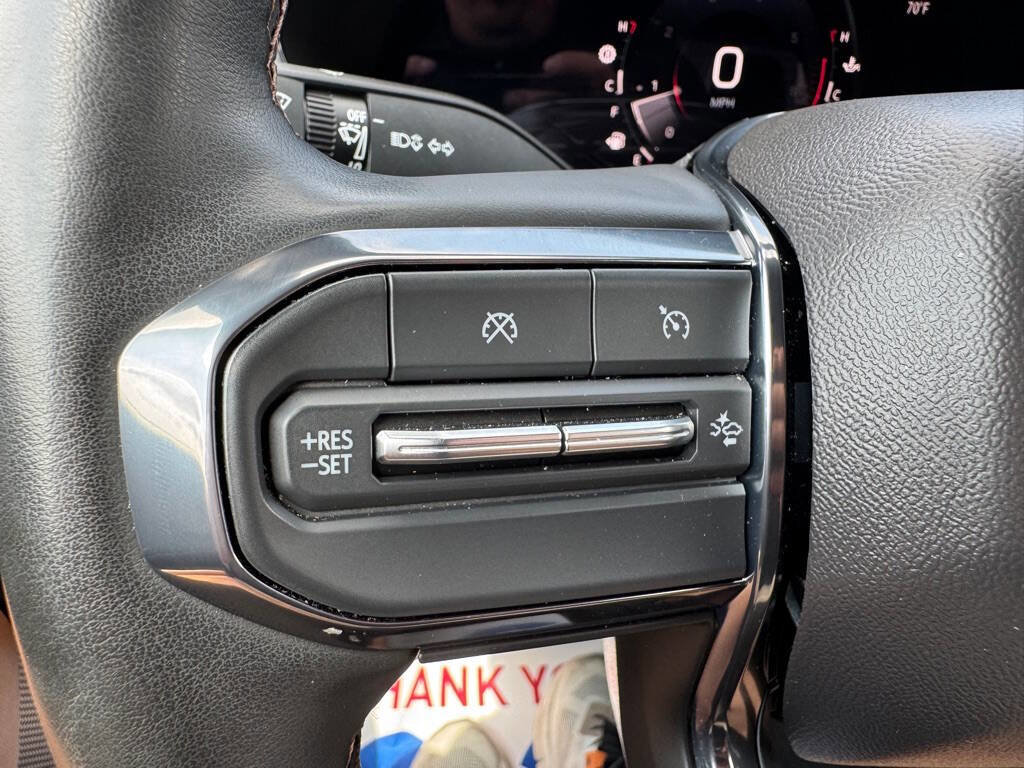 Used 2023 GMC Canyon AT4 w/ AT4 Premium Package image 19