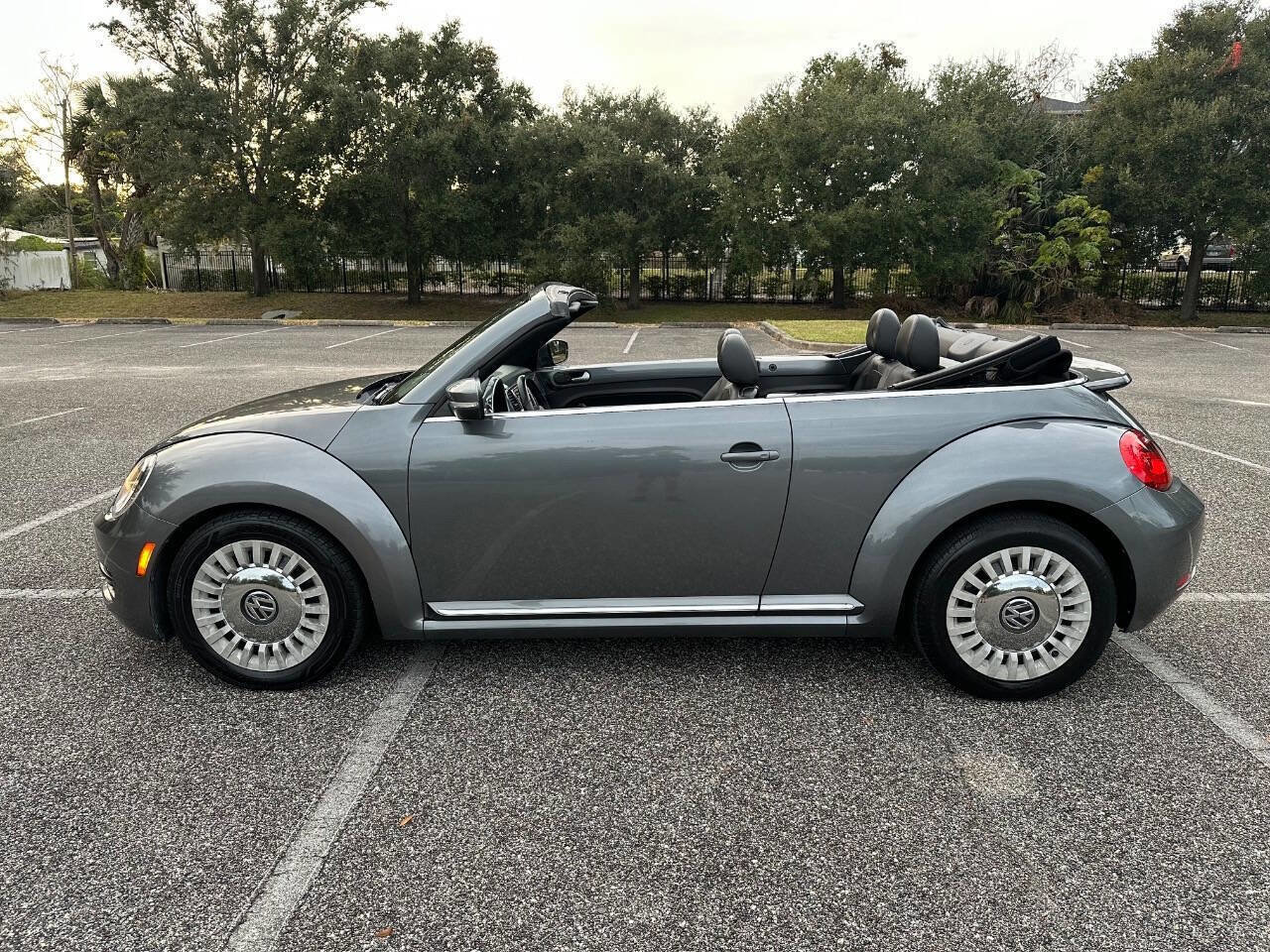 Used 2014 Volkswagen Beetle 1.8T image 20