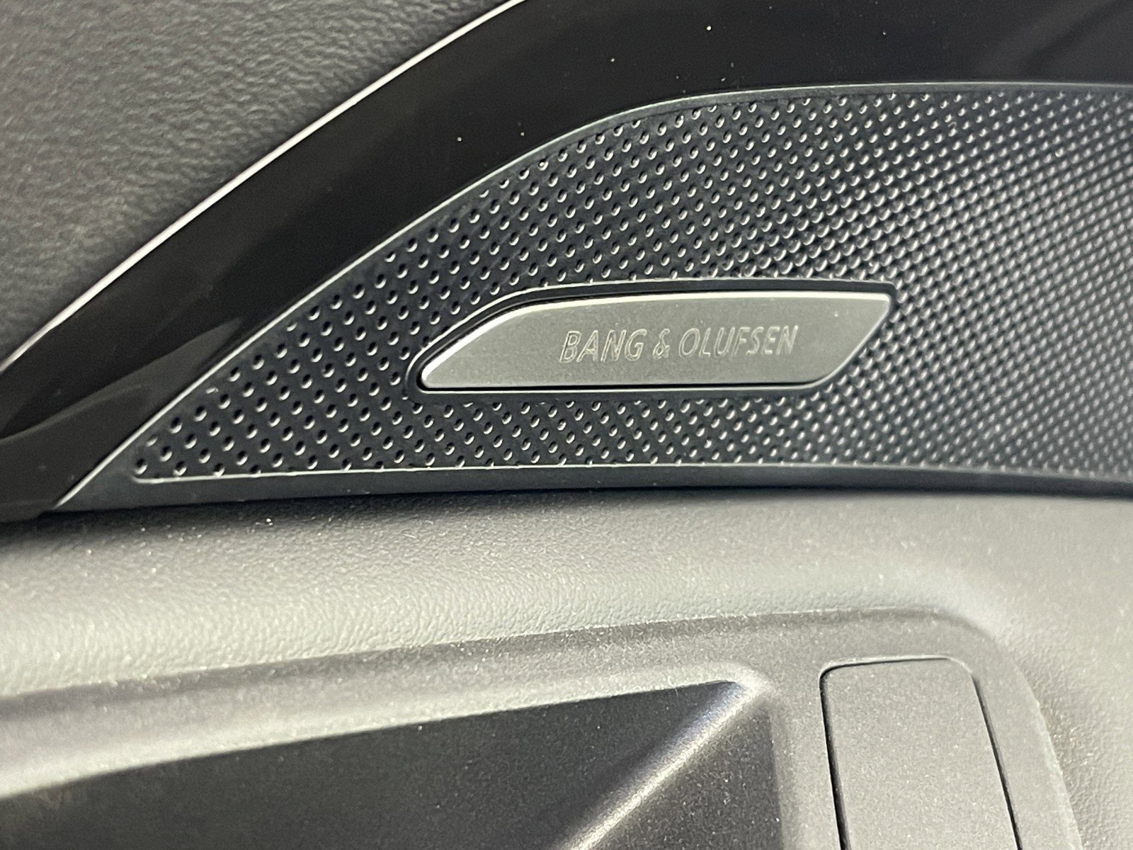 New 2025 Audi Q5 Premium Plus image 22