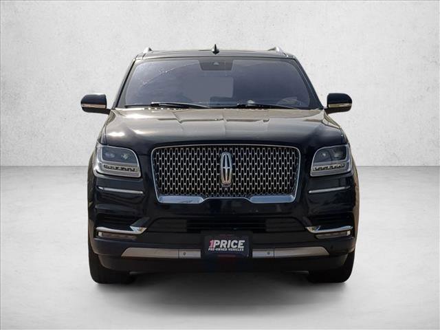 Used 2019 Lincoln Navigator Select w/ Technology Package image 2
